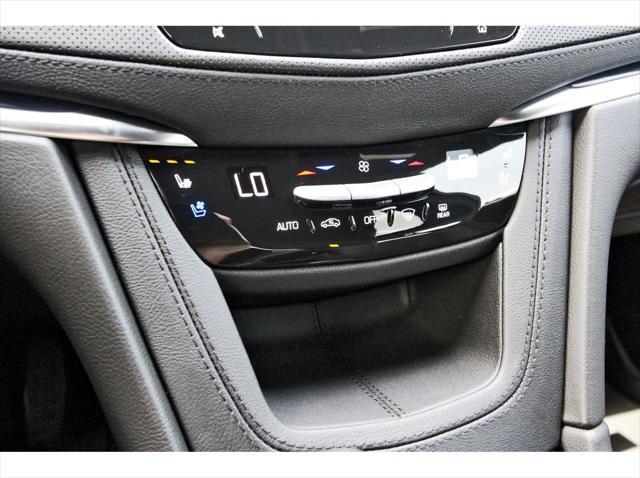 new 2025 Cadillac XT5 car, priced at $57,590