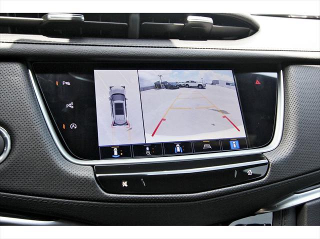 new 2025 Cadillac XT5 car, priced at $57,590