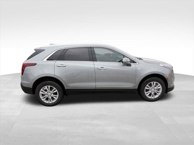 new 2025 Cadillac XT5 car, priced at $44,690