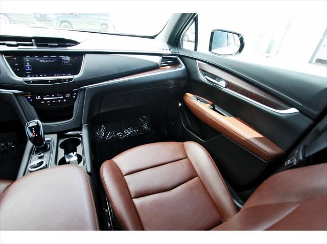 used 2021 Cadillac XT5 car, priced at $29,751