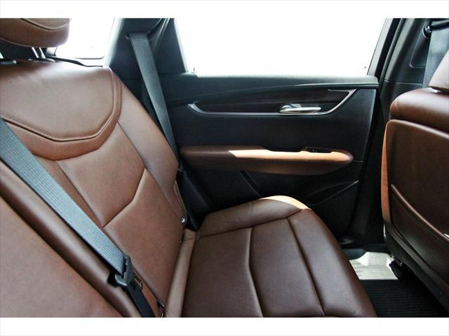 used 2021 Cadillac XT5 car, priced at $29,751