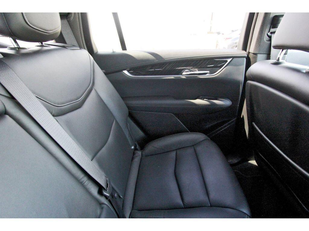 used 2020 Cadillac XT6 car, priced at $27,991