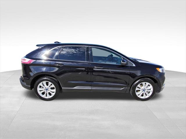 used 2022 Ford Edge car, priced at $28,703