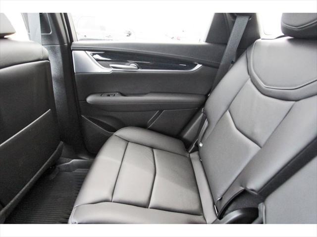 new 2025 Cadillac XT5 car, priced at $56,990