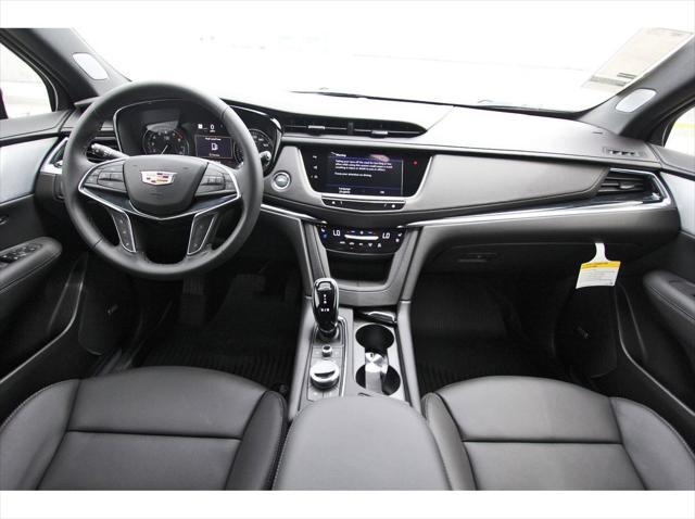 new 2025 Cadillac XT5 car, priced at $56,990