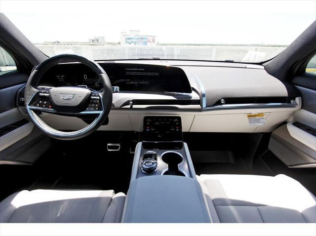 new 2026 Cadillac VISTIQ car, priced at $81,115