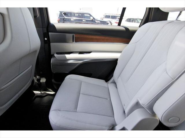 new 2026 Cadillac VISTIQ car, priced at $81,115