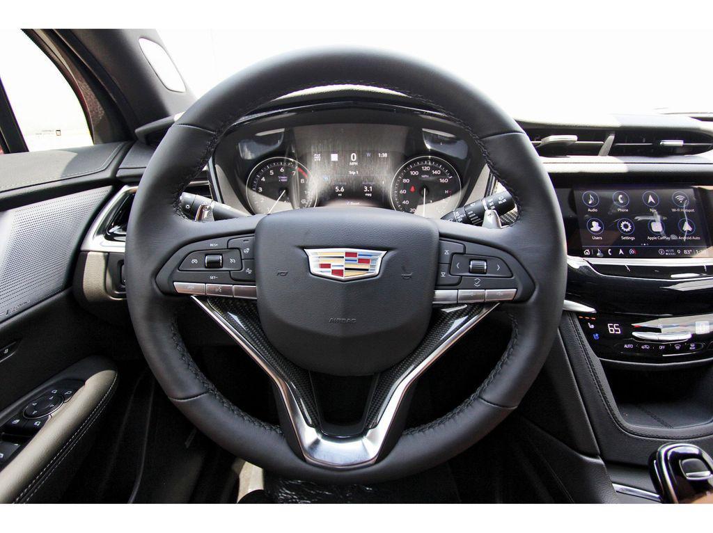 new 2025 Cadillac XT6 car, priced at $57,065
