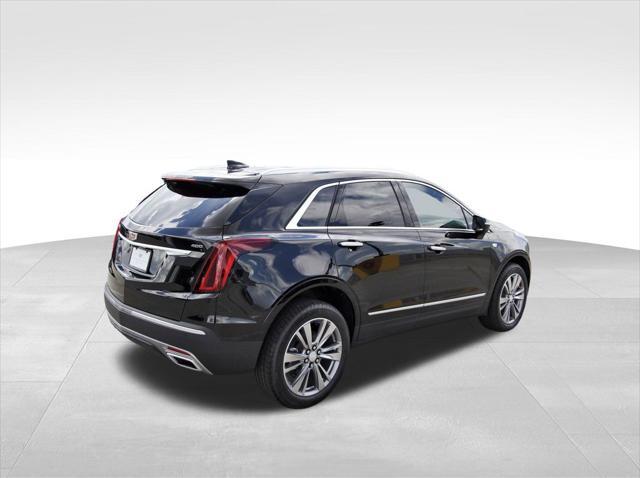 new 2025 Cadillac XT5 car, priced at $56,990