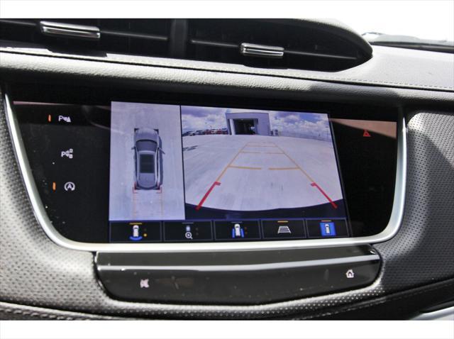 new 2025 Cadillac XT5 car, priced at $56,990