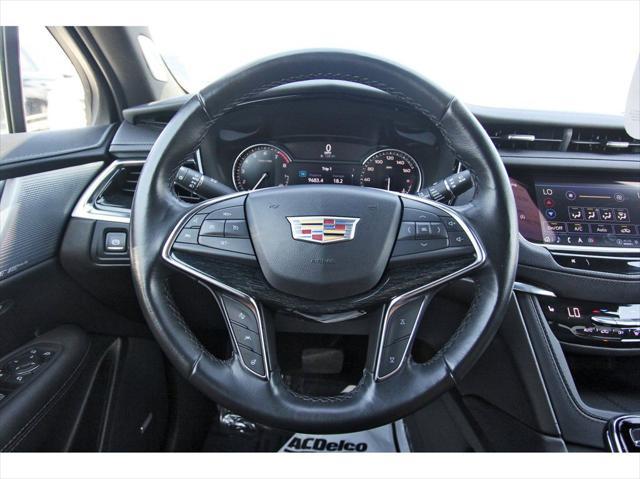 used 2023 Cadillac XT5 car, priced at $31,995