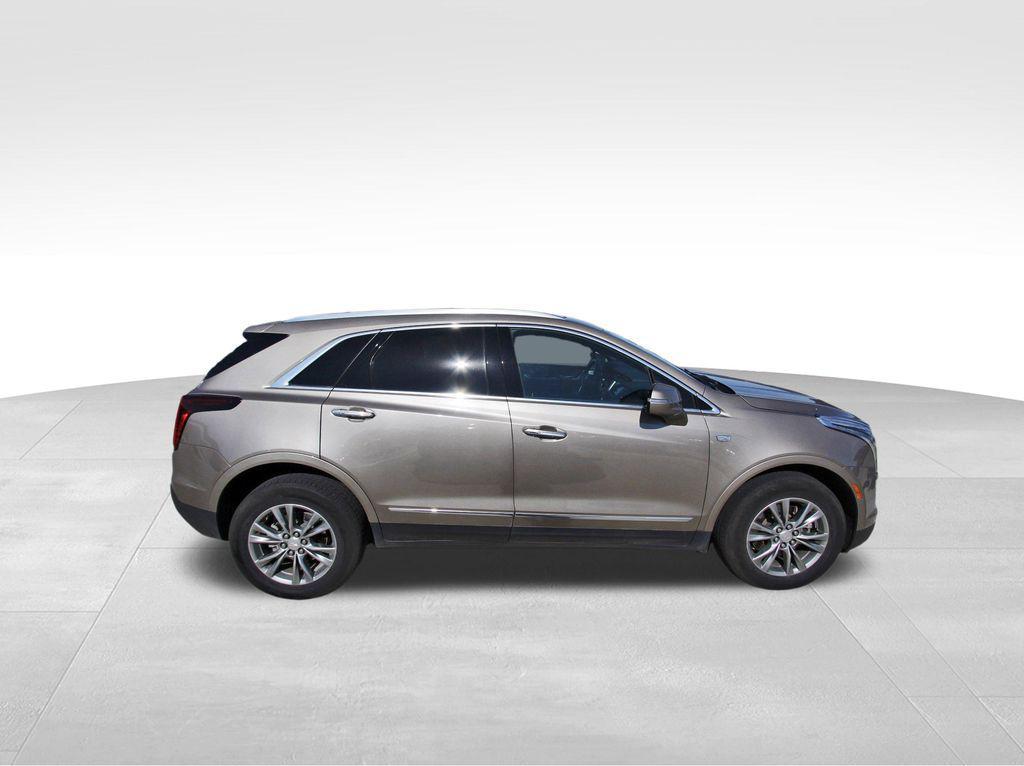used 2023 Cadillac XT5 car, priced at $28,791