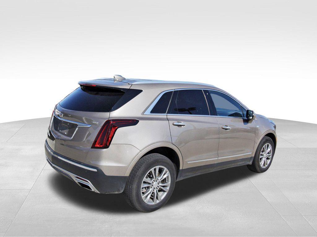 used 2023 Cadillac XT5 car, priced at $28,791