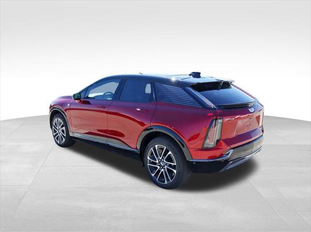 new 2025 Cadillac OPTIQ car, priced at $56,815