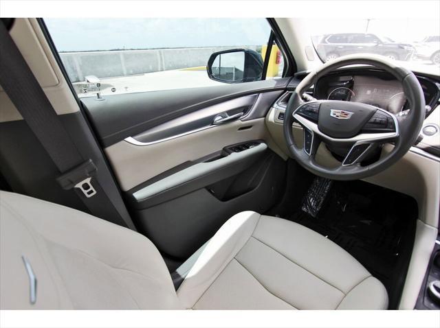 used 2021 Cadillac XT5 car, priced at $27,991