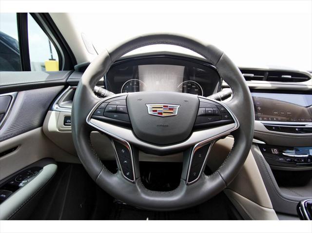 used 2021 Cadillac XT5 car, priced at $27,991