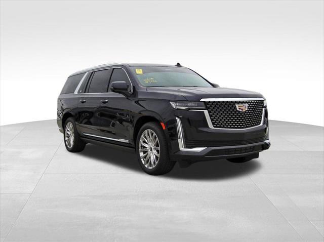used 2023 Cadillac Escalade ESV car, priced at $74,590