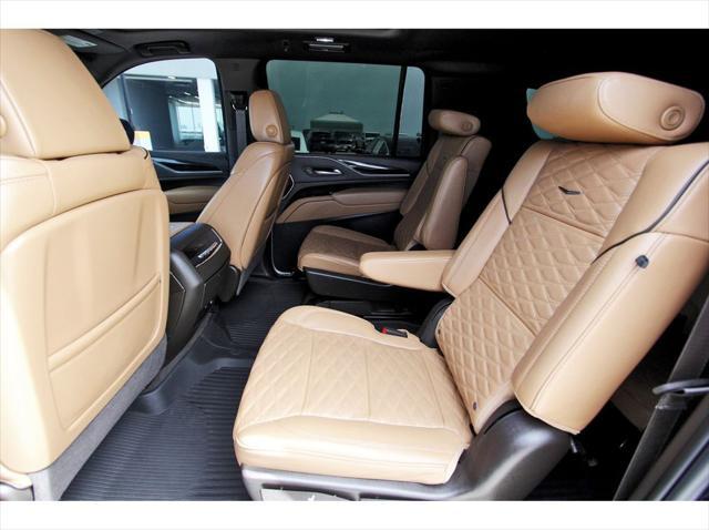 used 2023 Cadillac Escalade ESV car, priced at $74,590