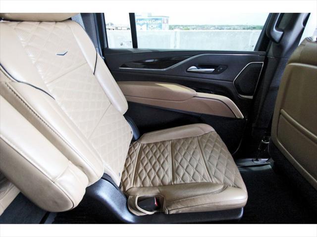 used 2023 Cadillac Escalade ESV car, priced at $74,590