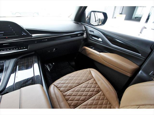 used 2023 Cadillac Escalade ESV car, priced at $74,590