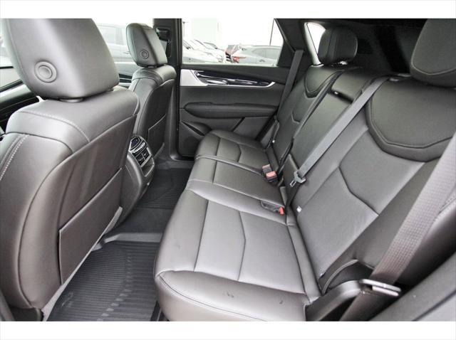 new 2025 Cadillac XT5 car, priced at $56,990