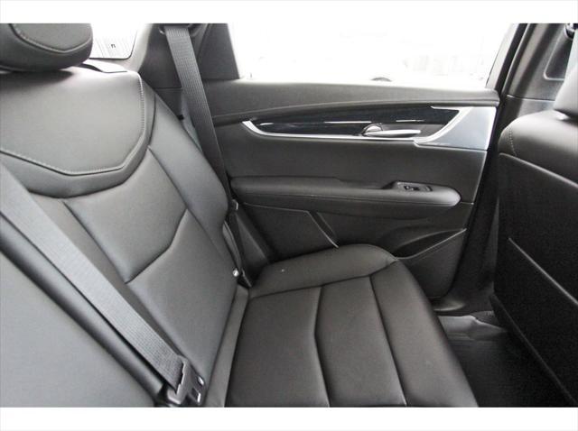 new 2025 Cadillac XT5 car, priced at $56,990
