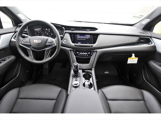 new 2025 Cadillac XT5 car, priced at $56,990