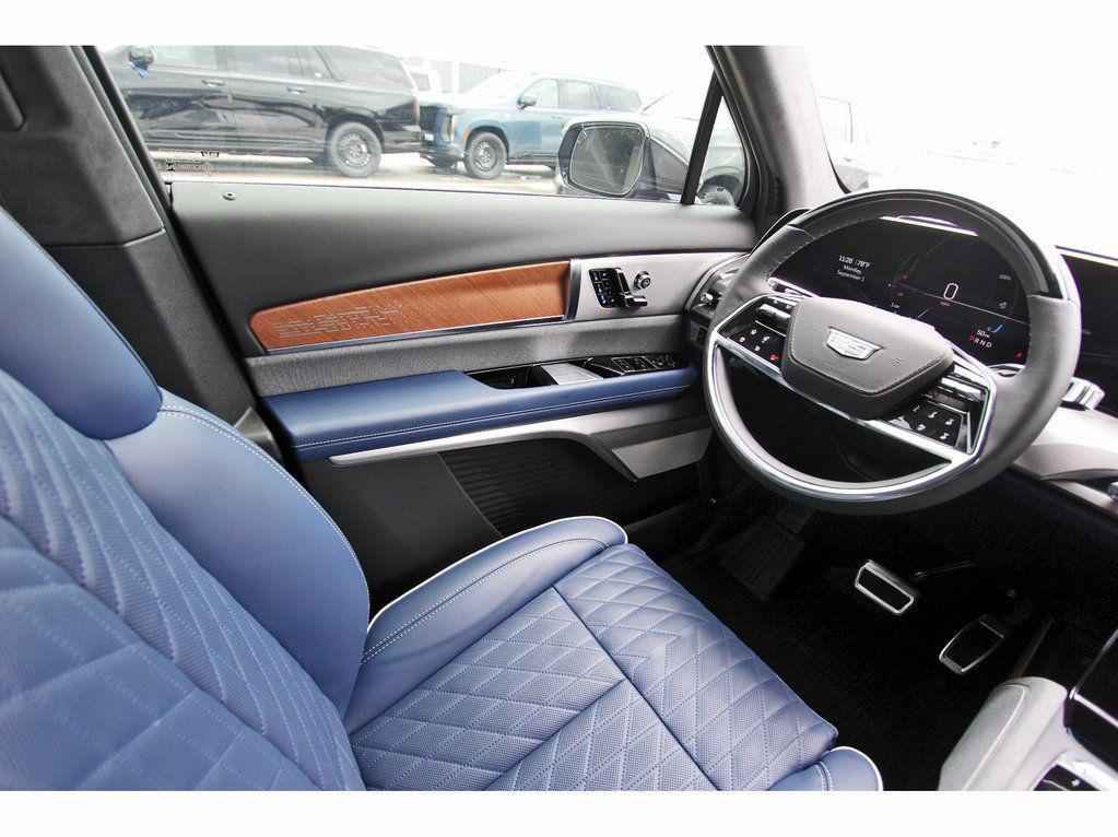 new 2026 Cadillac VISTIQ car, priced at $94,215