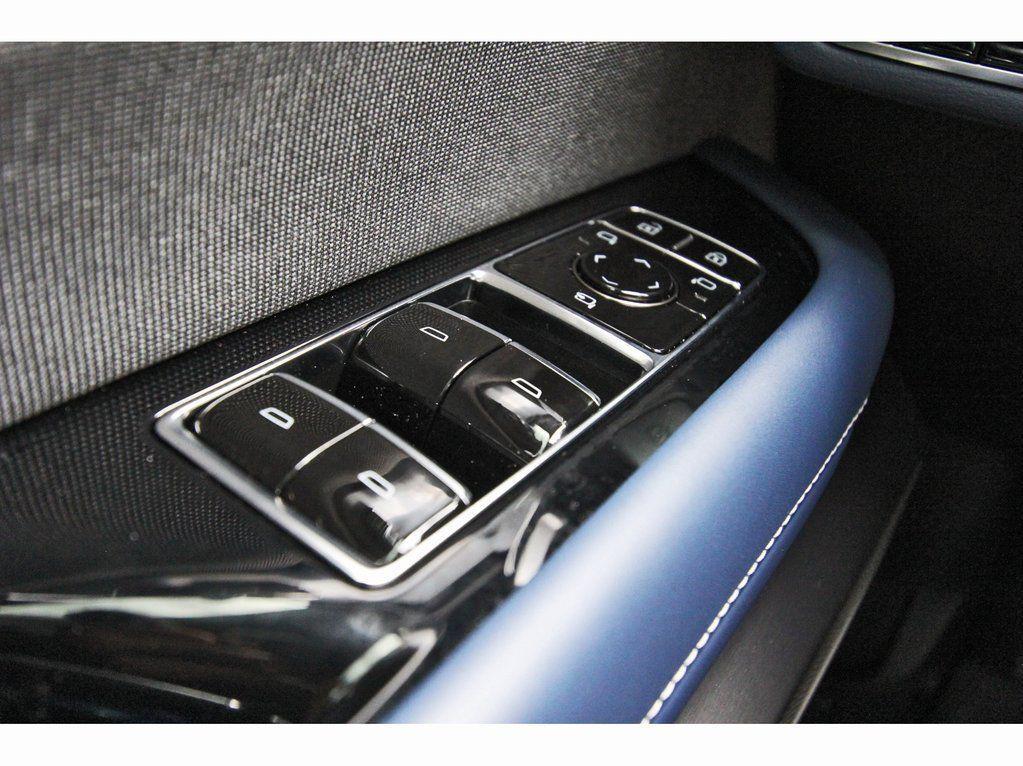 new 2026 Cadillac VISTIQ car, priced at $94,215