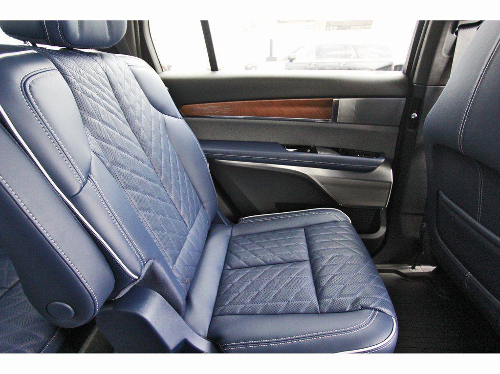 new 2026 Cadillac VISTIQ car, priced at $94,215