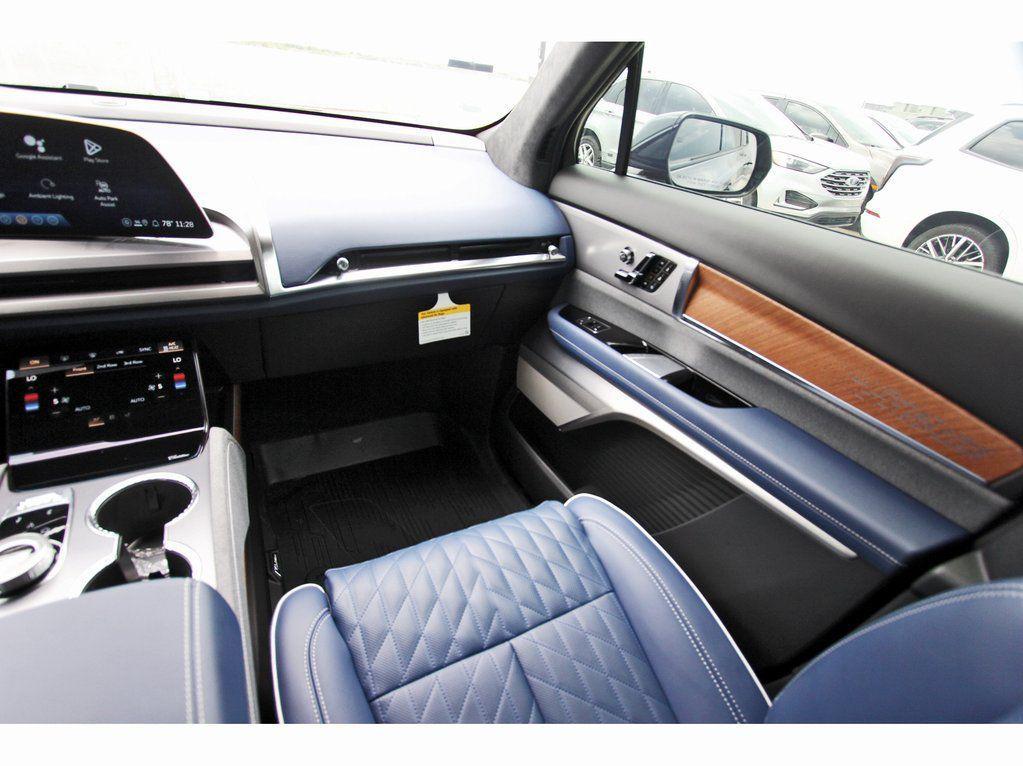 new 2026 Cadillac VISTIQ car, priced at $94,215