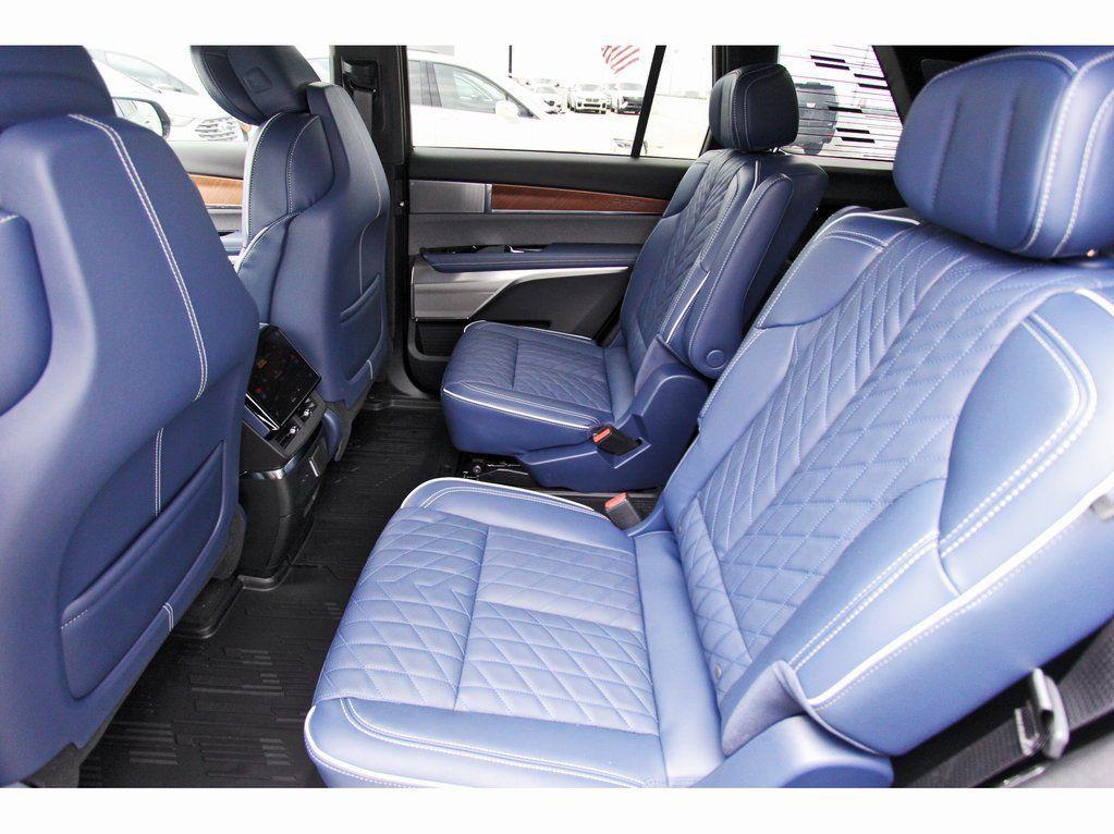 new 2026 Cadillac VISTIQ car, priced at $94,215