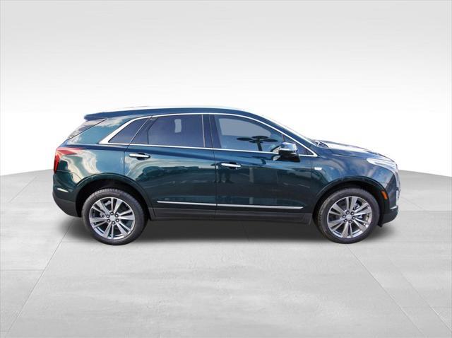 new 2025 Cadillac XT5 car, priced at $55,965