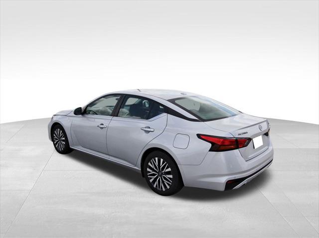 used 2023 Nissan Altima car, priced at $18,491