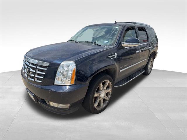 used 2007 Cadillac Escalade car, priced at $7,999