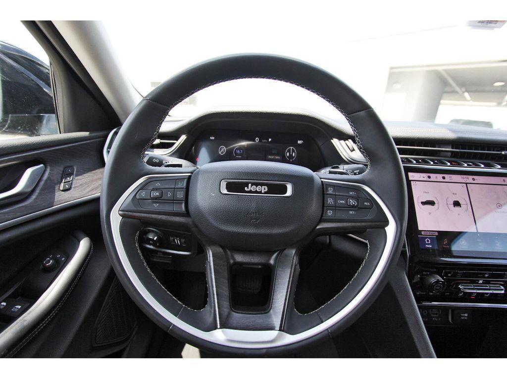 used 2023 Jeep Grand Cherokee car, priced at $24,491