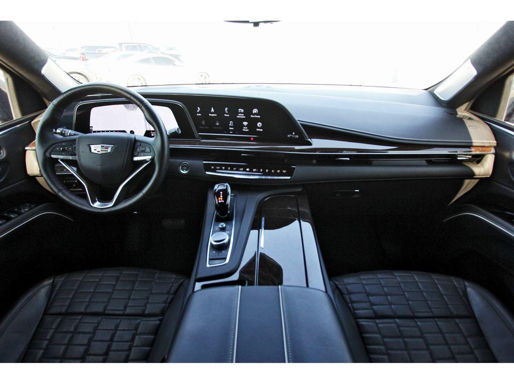 used 2022 Cadillac Escalade car, priced at $75,991