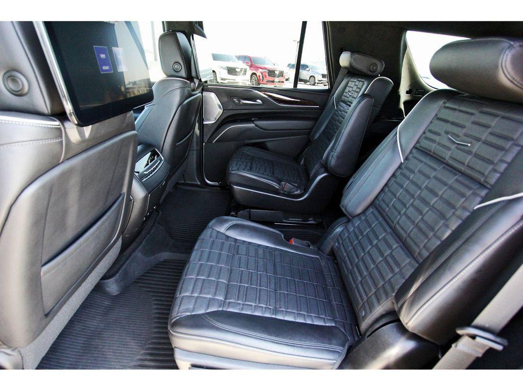 used 2022 Cadillac Escalade car, priced at $75,991