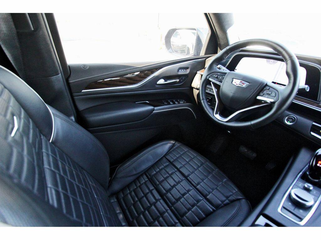 used 2022 Cadillac Escalade car, priced at $75,991