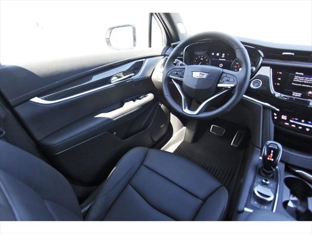 new 2025 Cadillac XT6 car, priced at $58,765