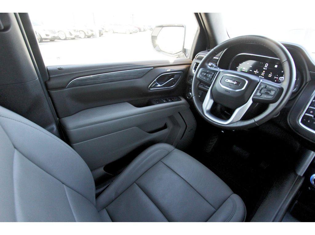 used 2023 GMC Yukon car, priced at $54,991