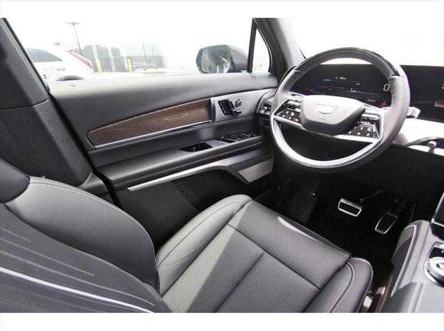 new 2026 Cadillac VISTIQ car, priced at $81,015