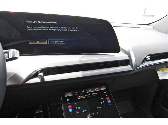 new 2026 Cadillac VISTIQ car, priced at $81,015