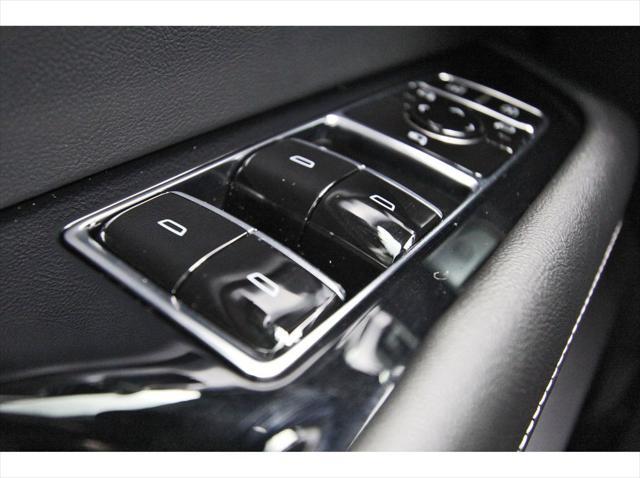 new 2026 Cadillac VISTIQ car, priced at $81,015