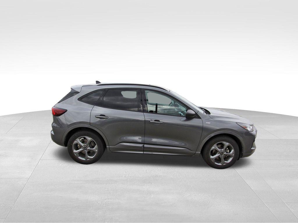 used 2023 Ford Escape car, priced at $17,799