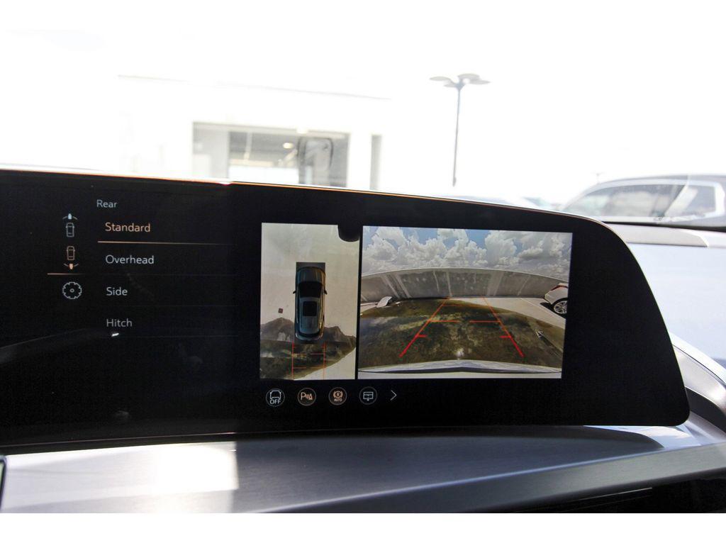 new 2026 Cadillac VISTIQ car, priced at $94,590