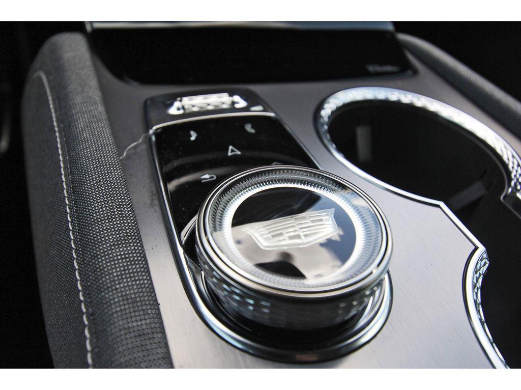 new 2026 Cadillac VISTIQ car, priced at $94,590