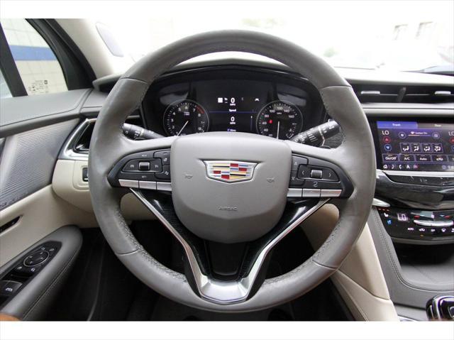 used 2020 Cadillac XT6 car, priced at $27,025