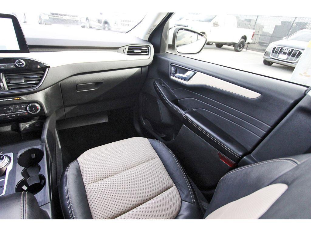 used 2022 Ford Escape car, priced at $16,791