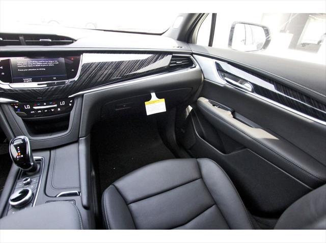 new 2025 Cadillac XT6 car, priced at $61,365